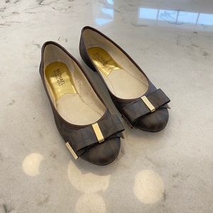 Michael Kors Kiera Bow Flats (Sz 7)